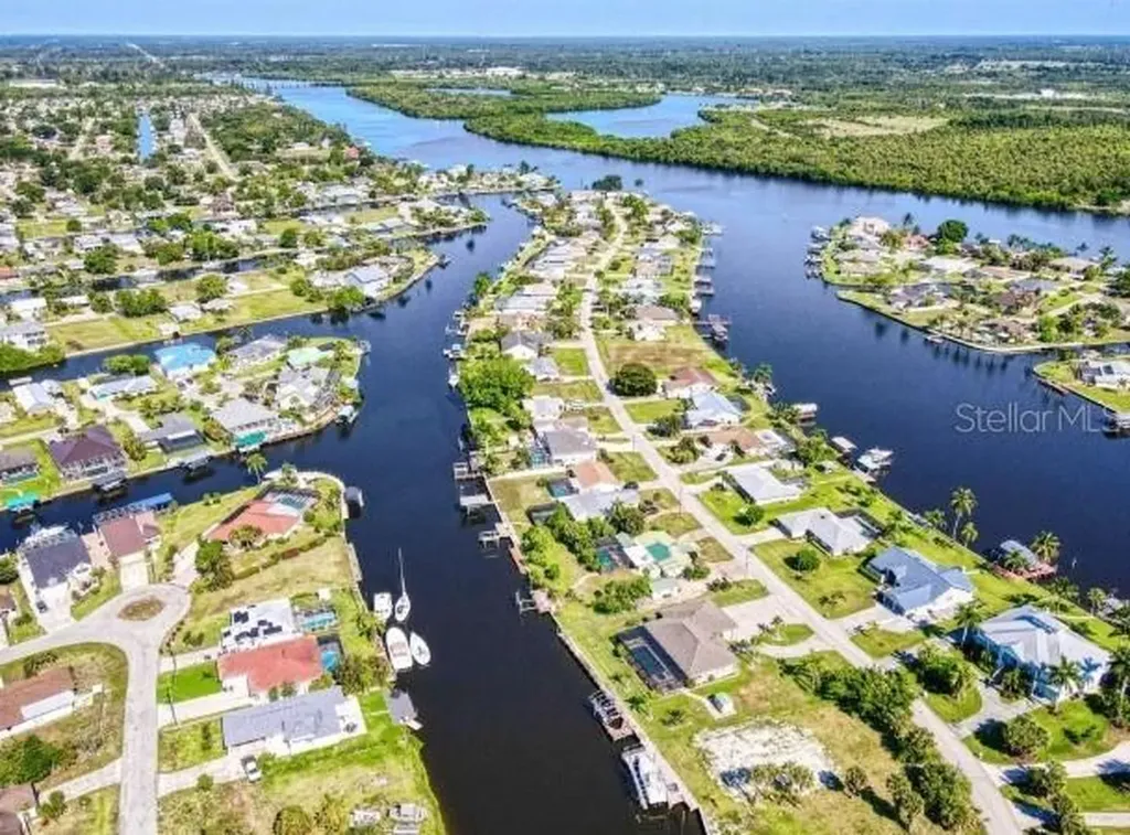 13429 Marquette Boulevard Fort Myers FL 33905