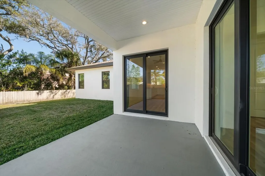 14733 Sunset Drive Largo FL 33774