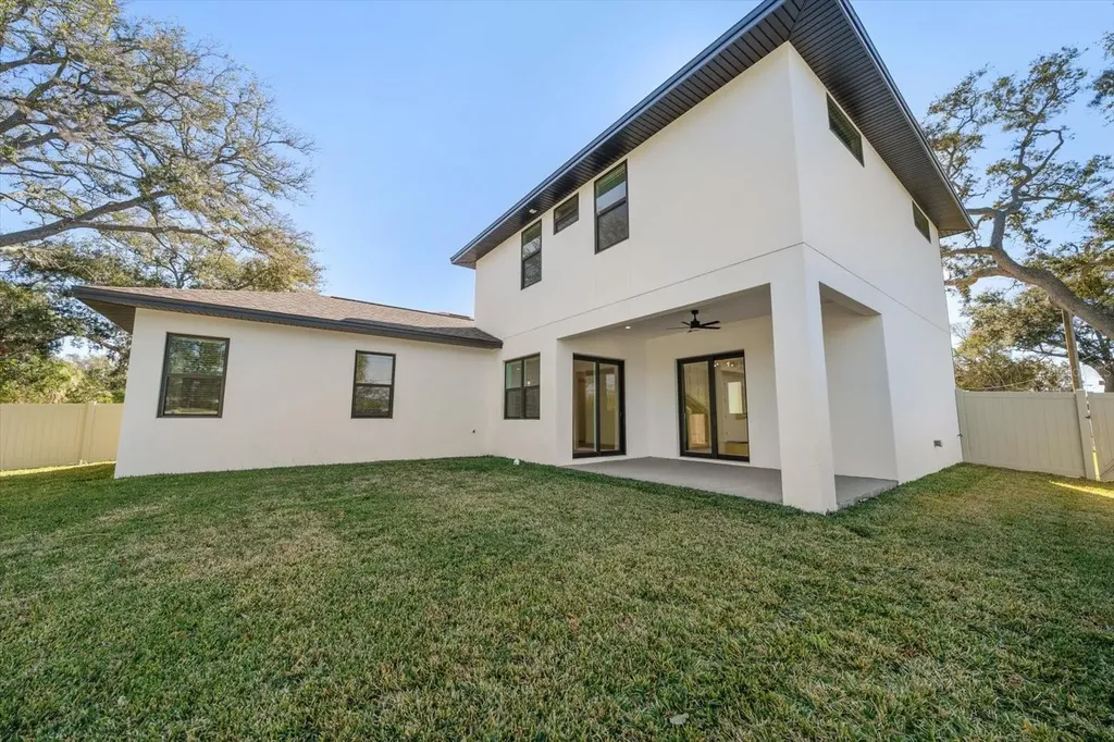 14733 Sunset Drive Largo FL 33774