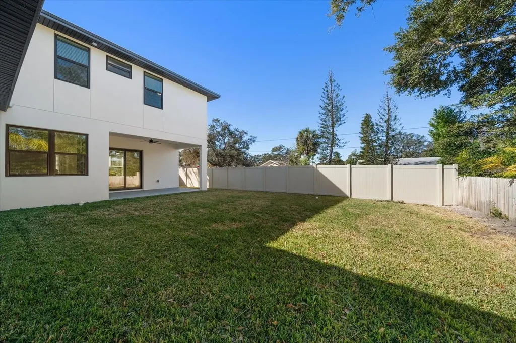 14733 Sunset Drive Largo FL 33774