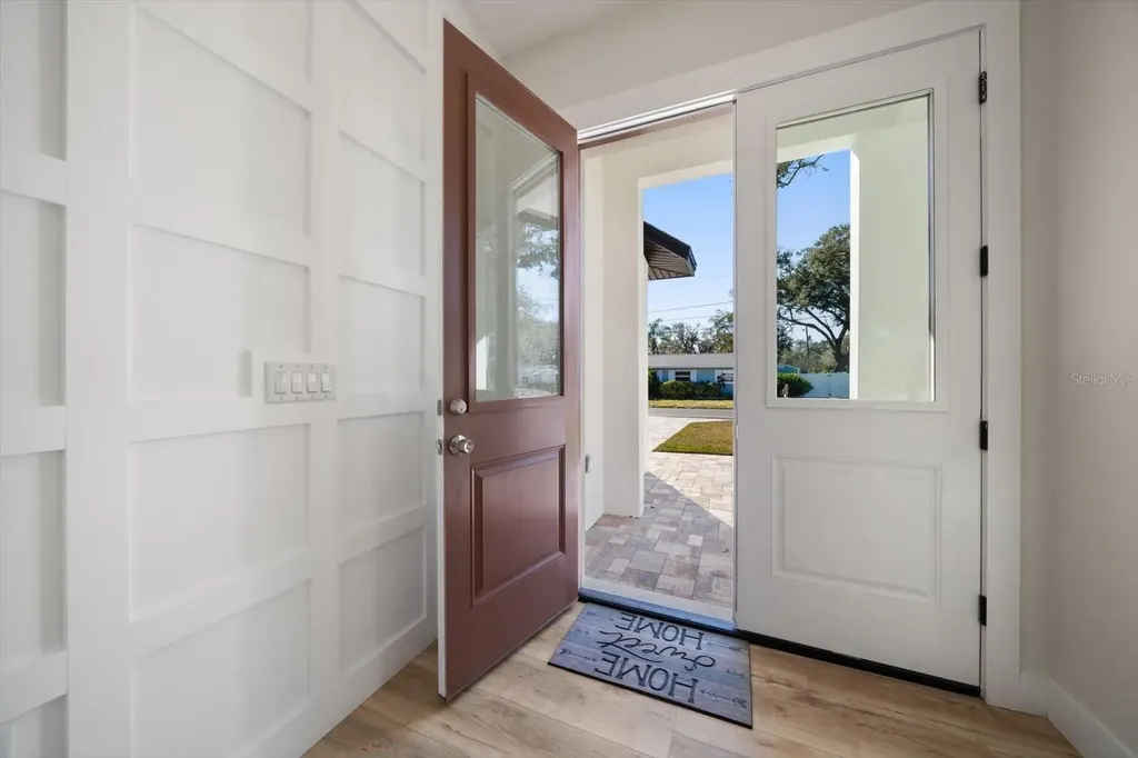 14733 Sunset Drive Largo FL 33774