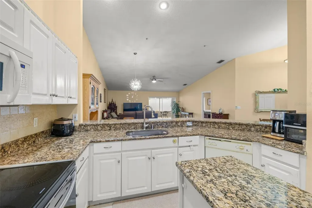 8408 Terrace Meadows Court Temple Terrace FL 33637