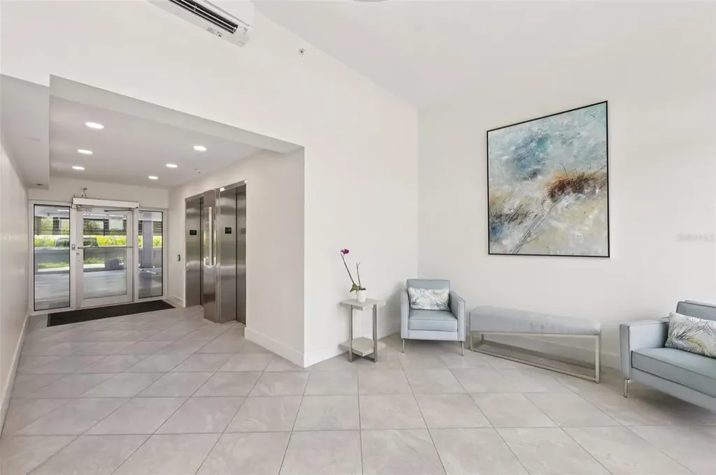 11 Sunset Drive Sarasota FL 34236