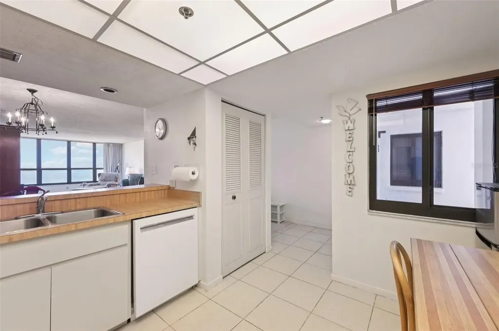 11 Sunset Drive Sarasota FL 34236