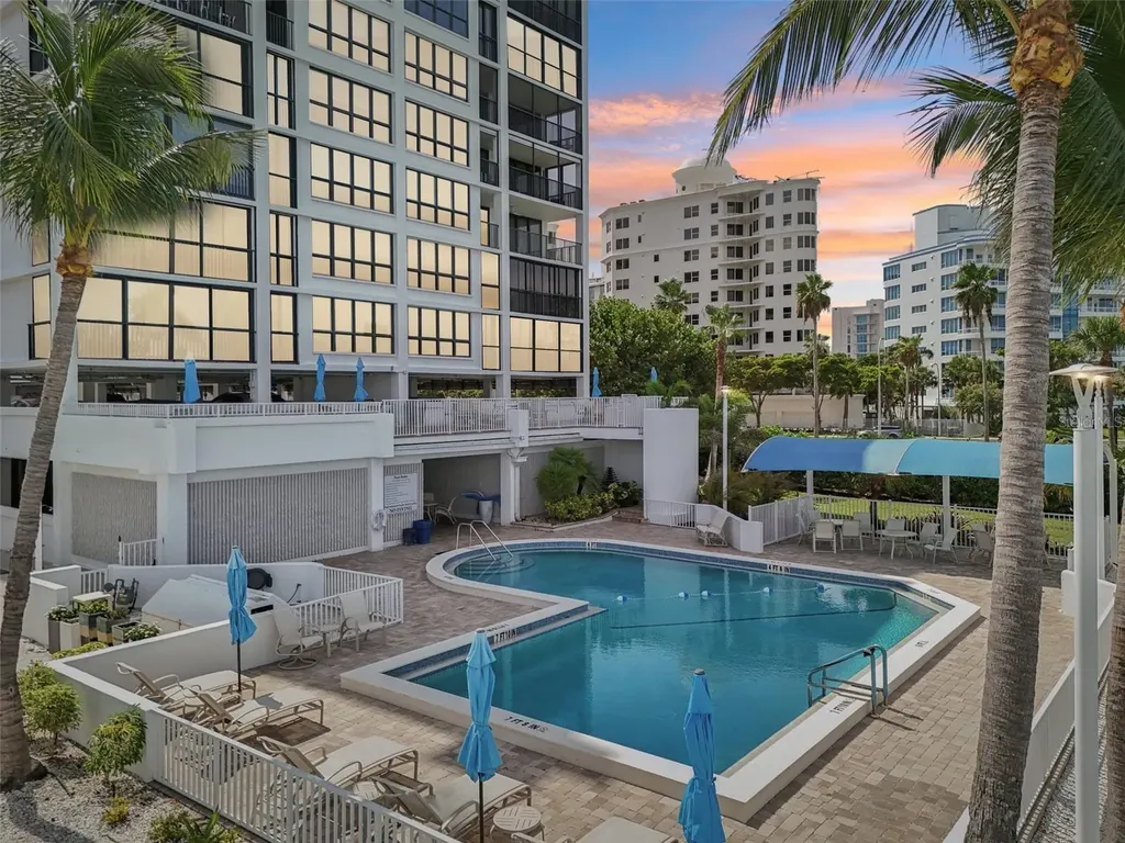 11 Sunset Drive Sarasota FL 34236