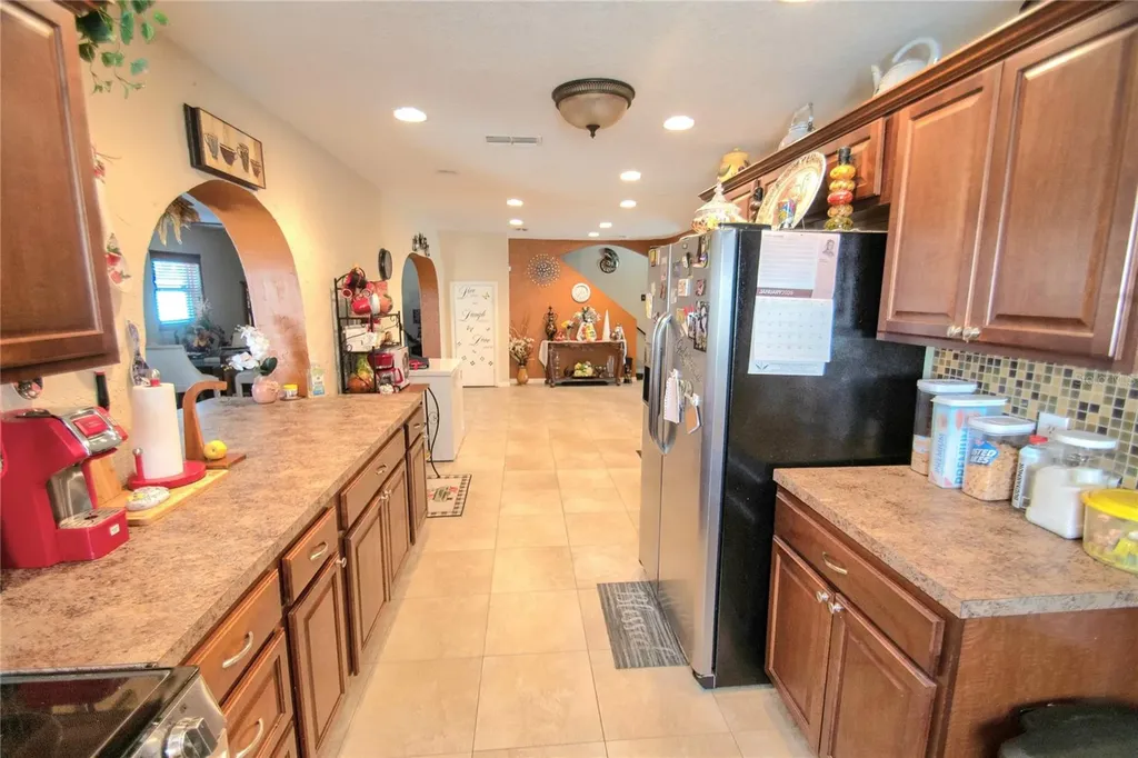 701 58th Avenue S St Petersburg FL 33705