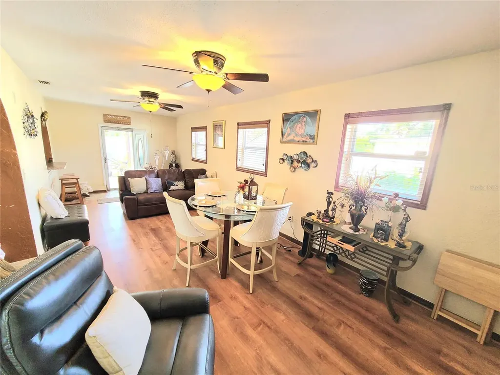 701 58th Avenue S St Petersburg FL 33705