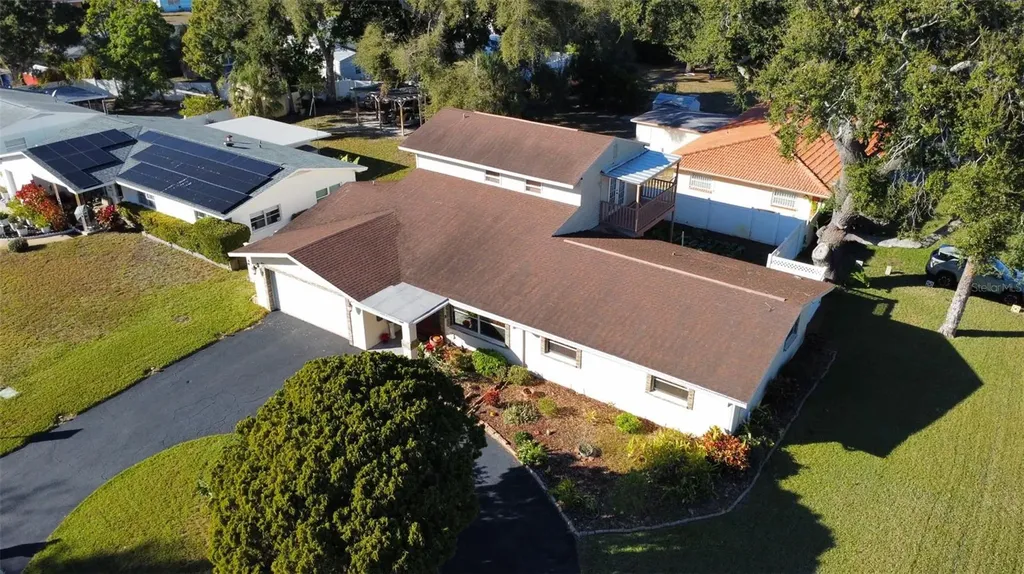 701 58th Avenue S St Petersburg FL 33705