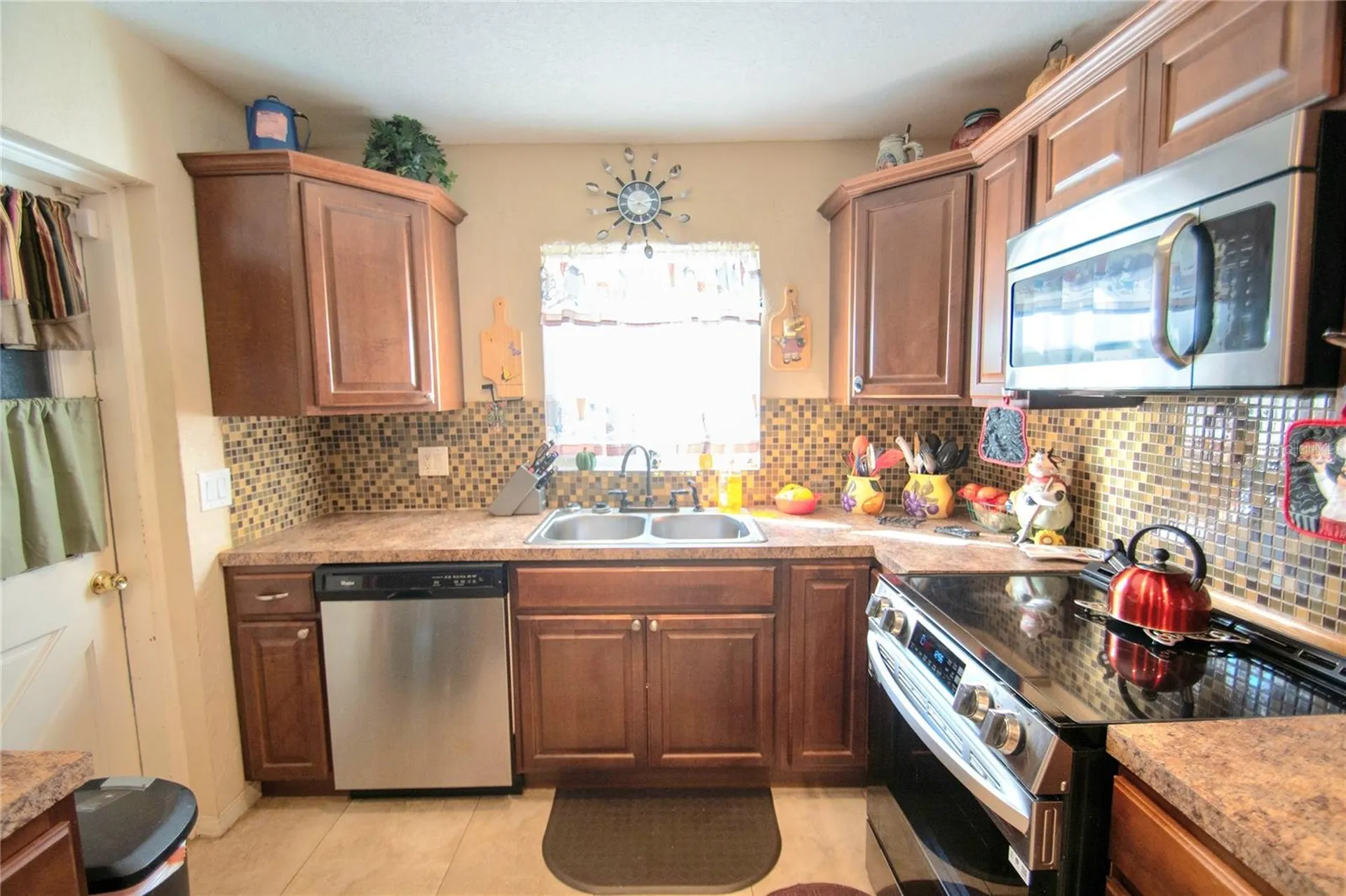 701 58th Avenue S St Petersburg FL 33705