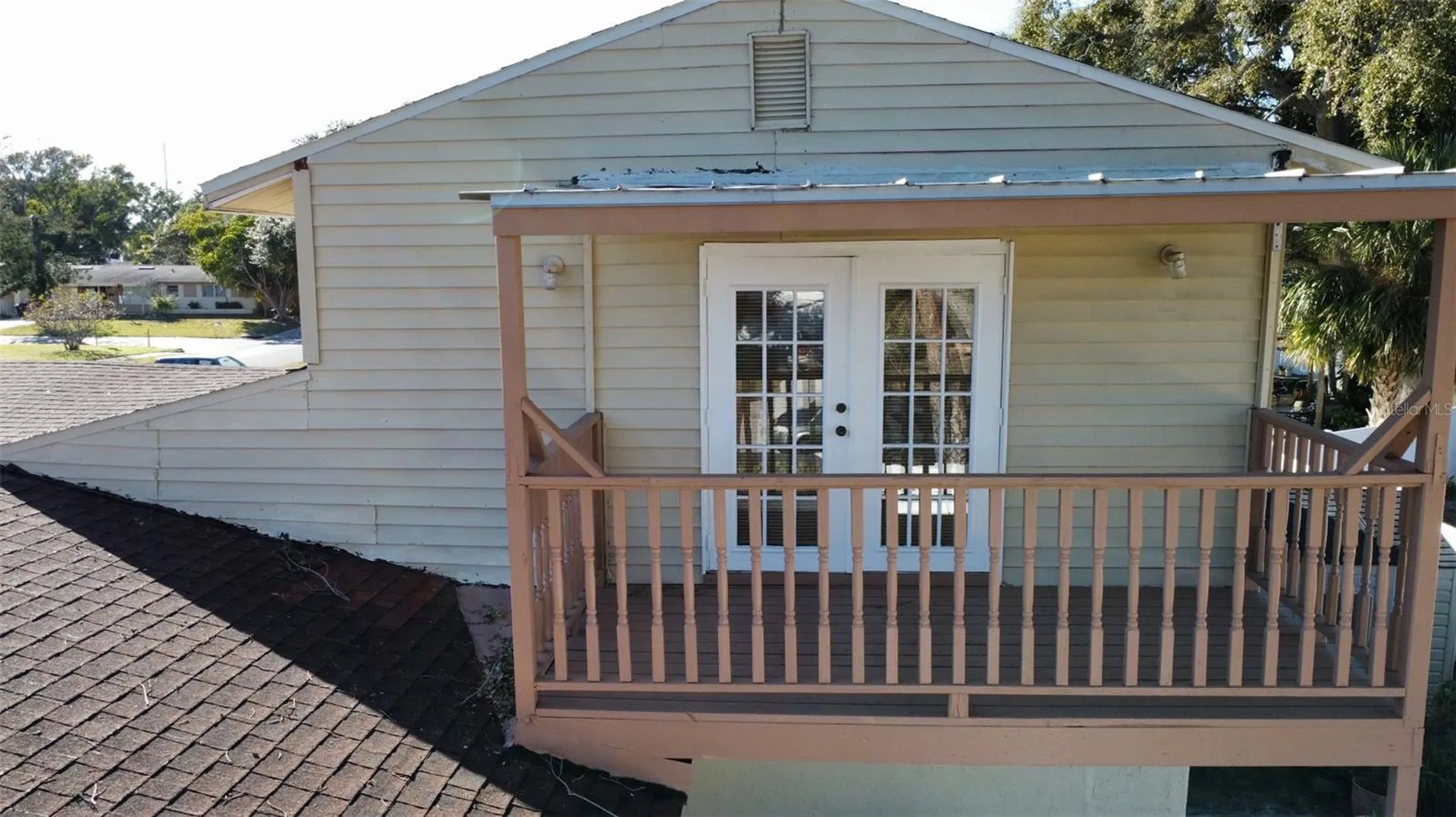 701 58th Avenue S St Petersburg FL 33705