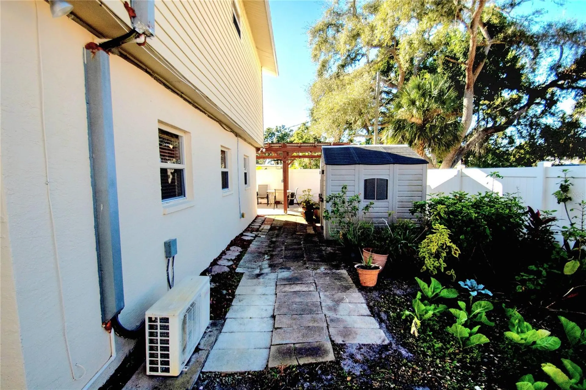 701 58th Avenue S St Petersburg FL 33705