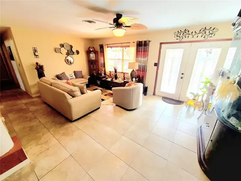 701 58th Avenue S St Petersburg FL 33705