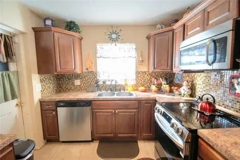 701 58th Avenue S St Petersburg FL 33705