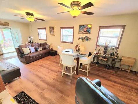 701 58th Avenue S St Petersburg FL 33705