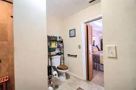 701 58th Avenue S St Petersburg FL 33705