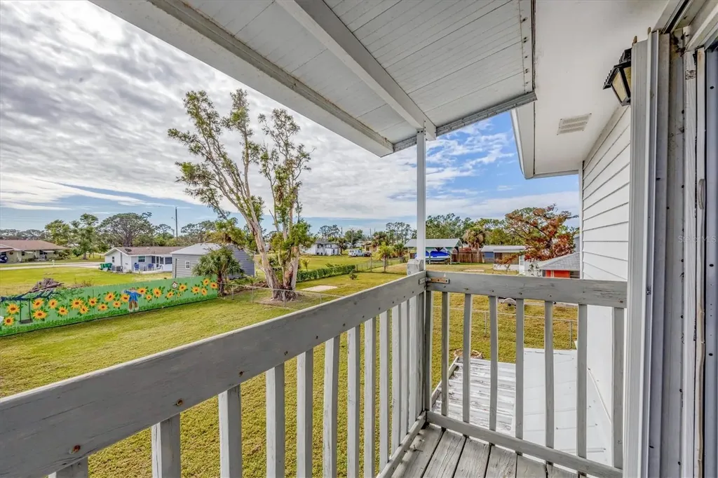 2075 Pennsylvania Avenue Englewood FL 34224