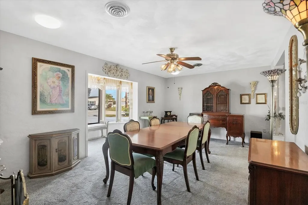2075 Pennsylvania Avenue Englewood FL 34224