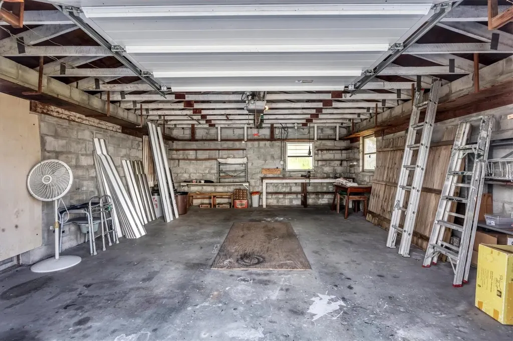 2075 Pennsylvania Avenue Englewood FL 34224