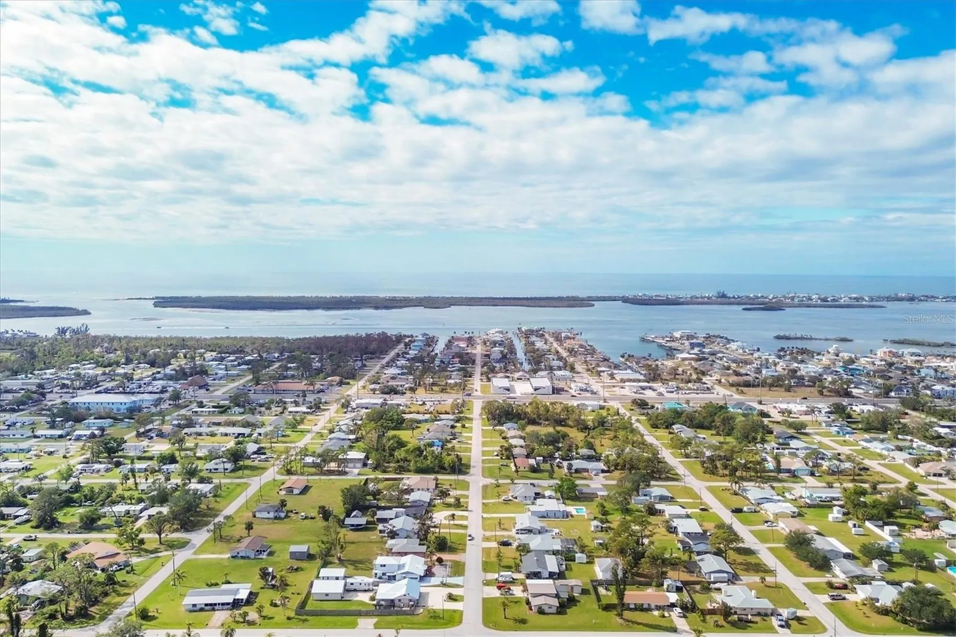 2075 Pennsylvania Avenue Englewood FL 34224