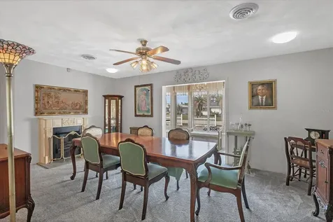 2075 Pennsylvania Avenue Englewood FL 34224