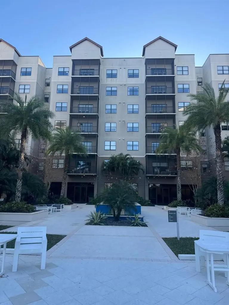 14501 Grove Resort Avenue Winter Garden FL 34787