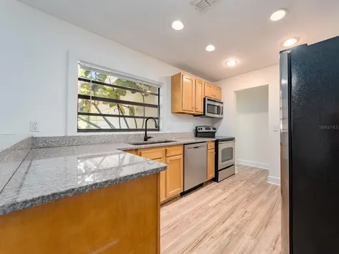2242 Indian Avenue S Belleair Bluffs FL 33770