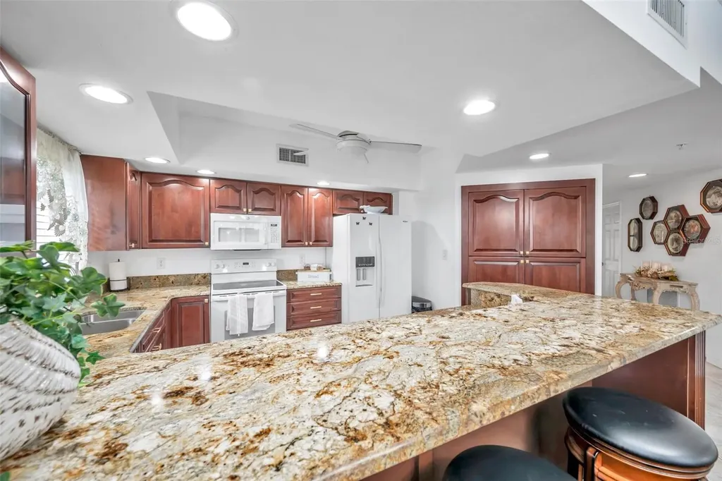 1200 Country Club Drive Largo FL 33771