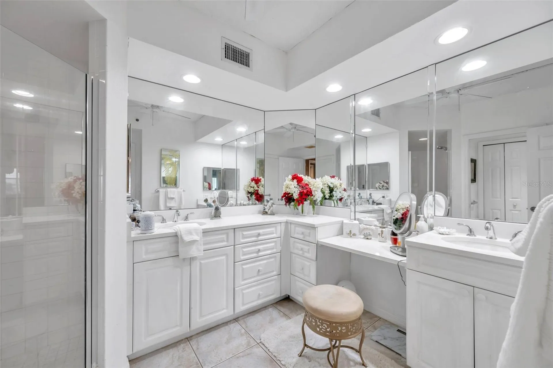 1200 Country Club Drive Largo FL 33771
