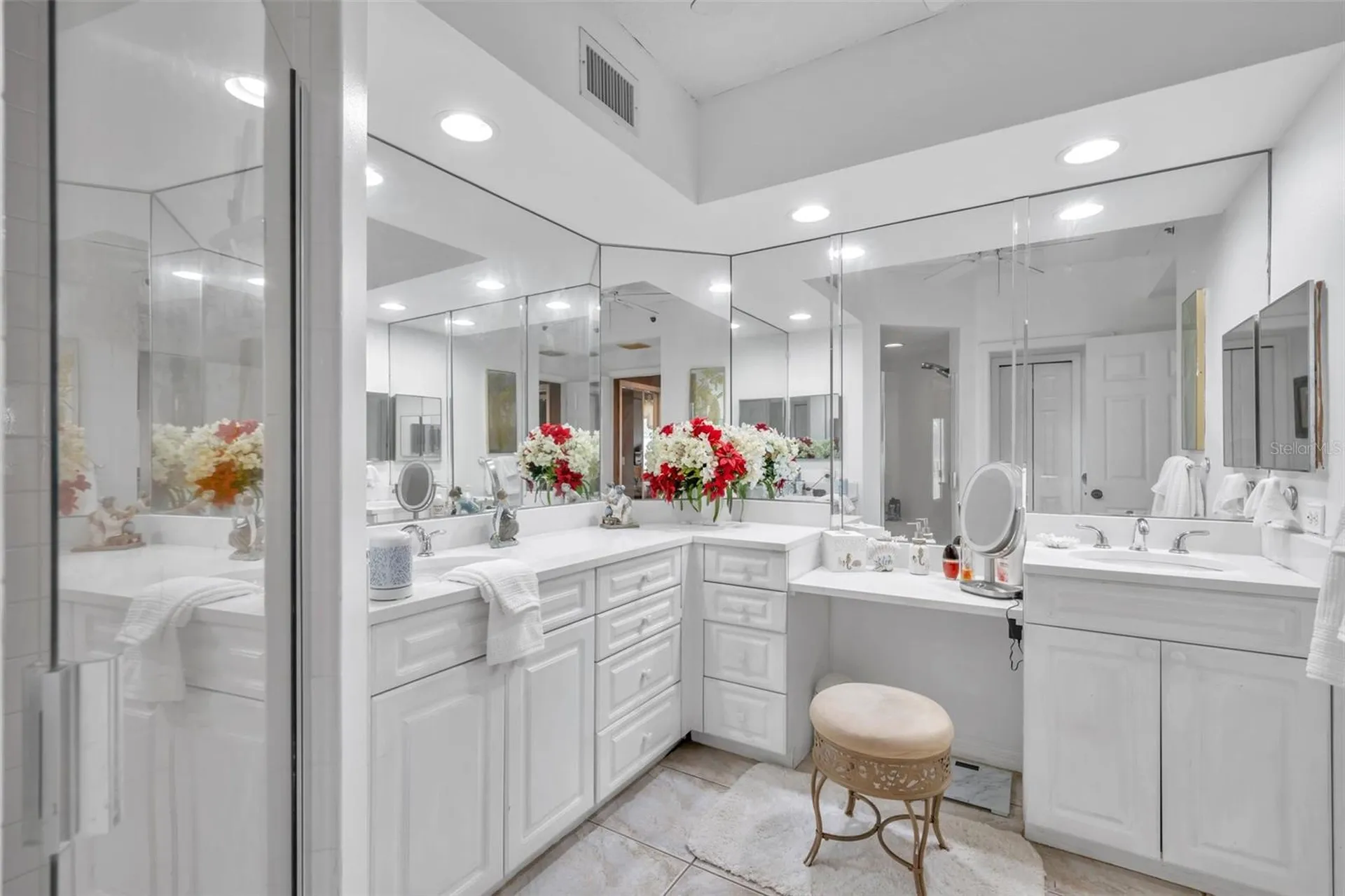 1200 Country Club Drive Largo FL 33771