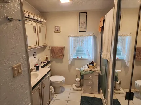 1674 University Parkway Sarasota FL 34243