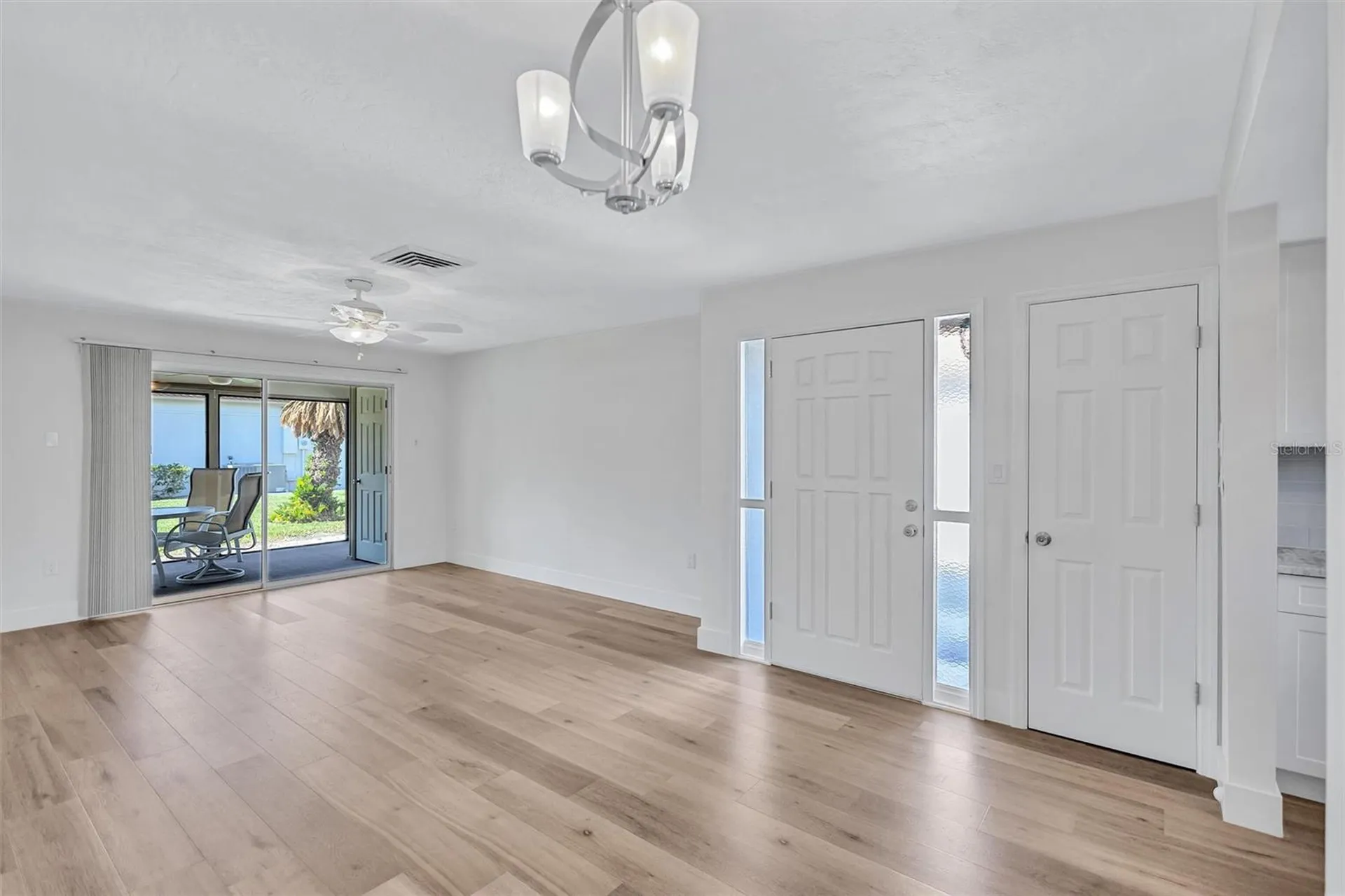 191 Vista Hermosa Circle Sarasota FL 34242
