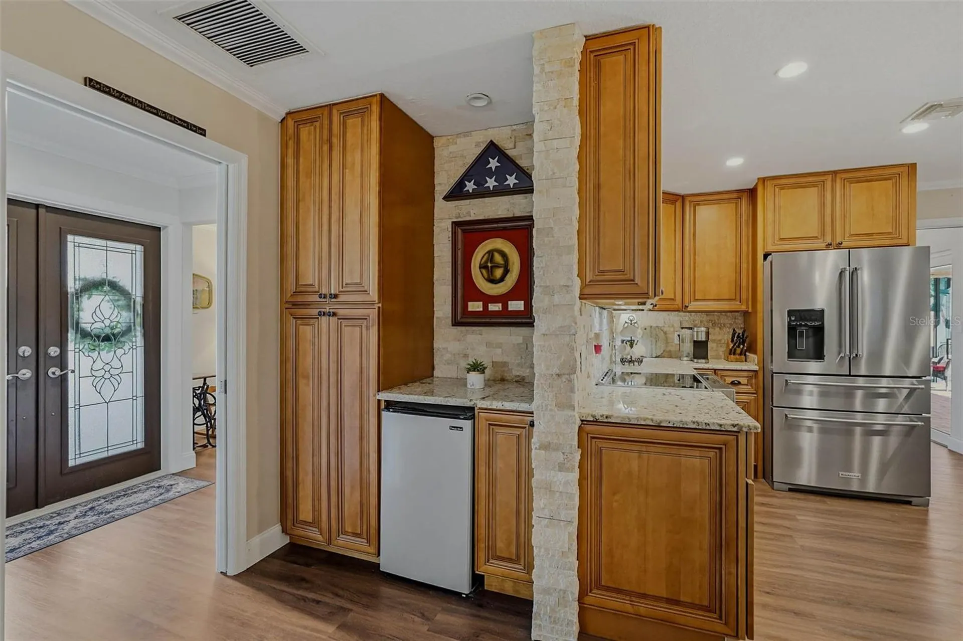 10099 Linden Place Drive Seminole FL 33776