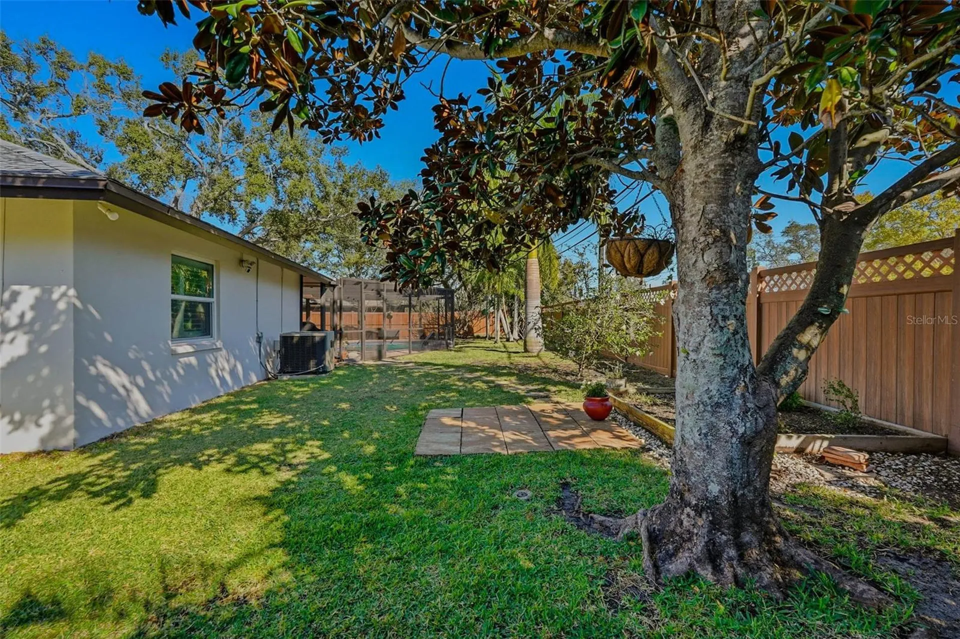 10099 Linden Place Drive Seminole FL 33776