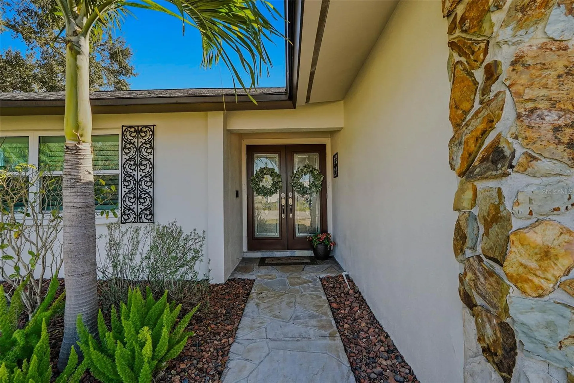 10099 Linden Place Drive Seminole FL 33776