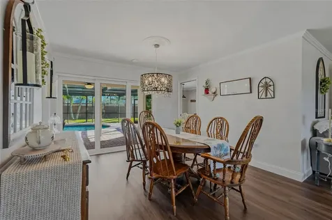 10099 Linden Place Drive Seminole FL 33776