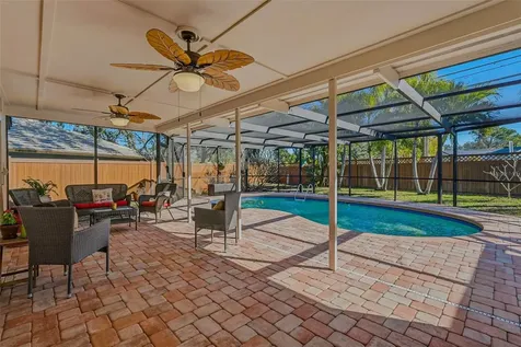 10099 Linden Place Drive Seminole FL 33776