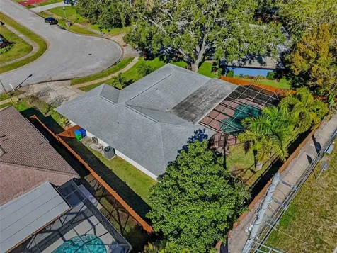 10099 Linden Place Drive Seminole FL 33776