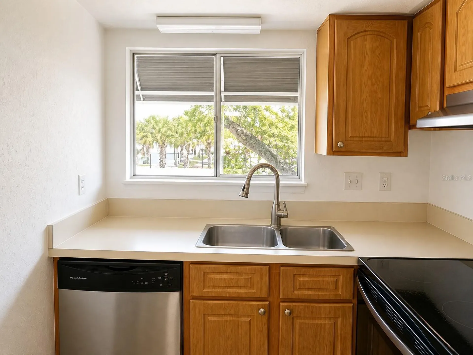 4223 S Semoran Boulevard Orlando FL 32822