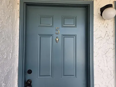4223 S Semoran Boulevard Orlando FL 32822
