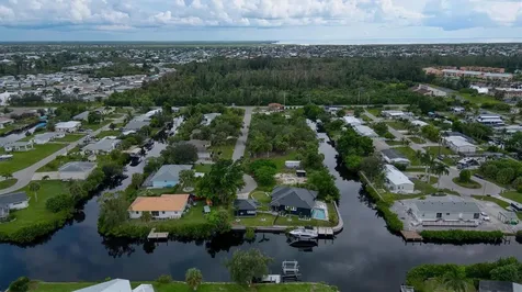3001 Banyan Way Punta Gorda FL 33950