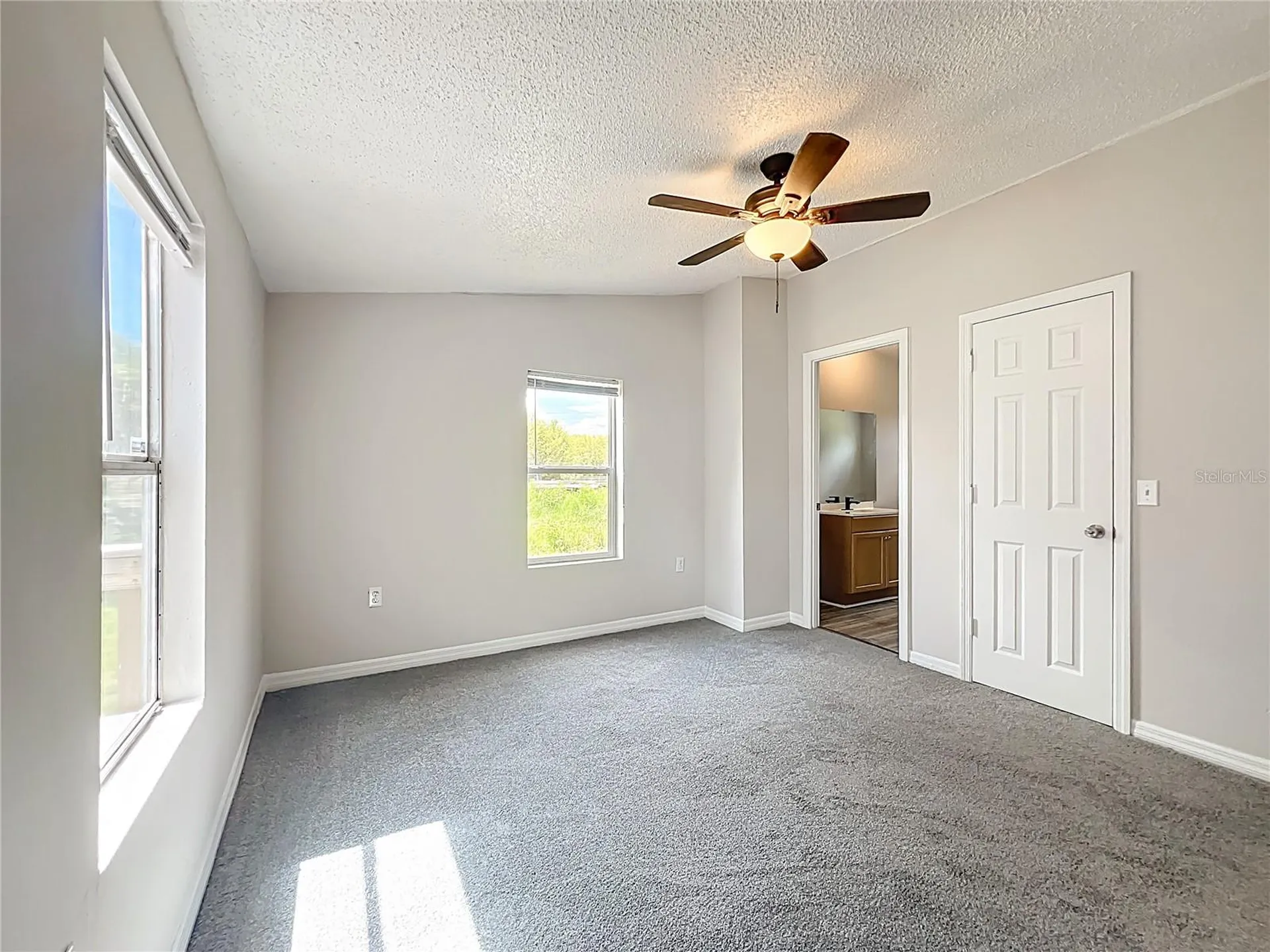 5268 Rock Dove Loop Lakeland FL 33810