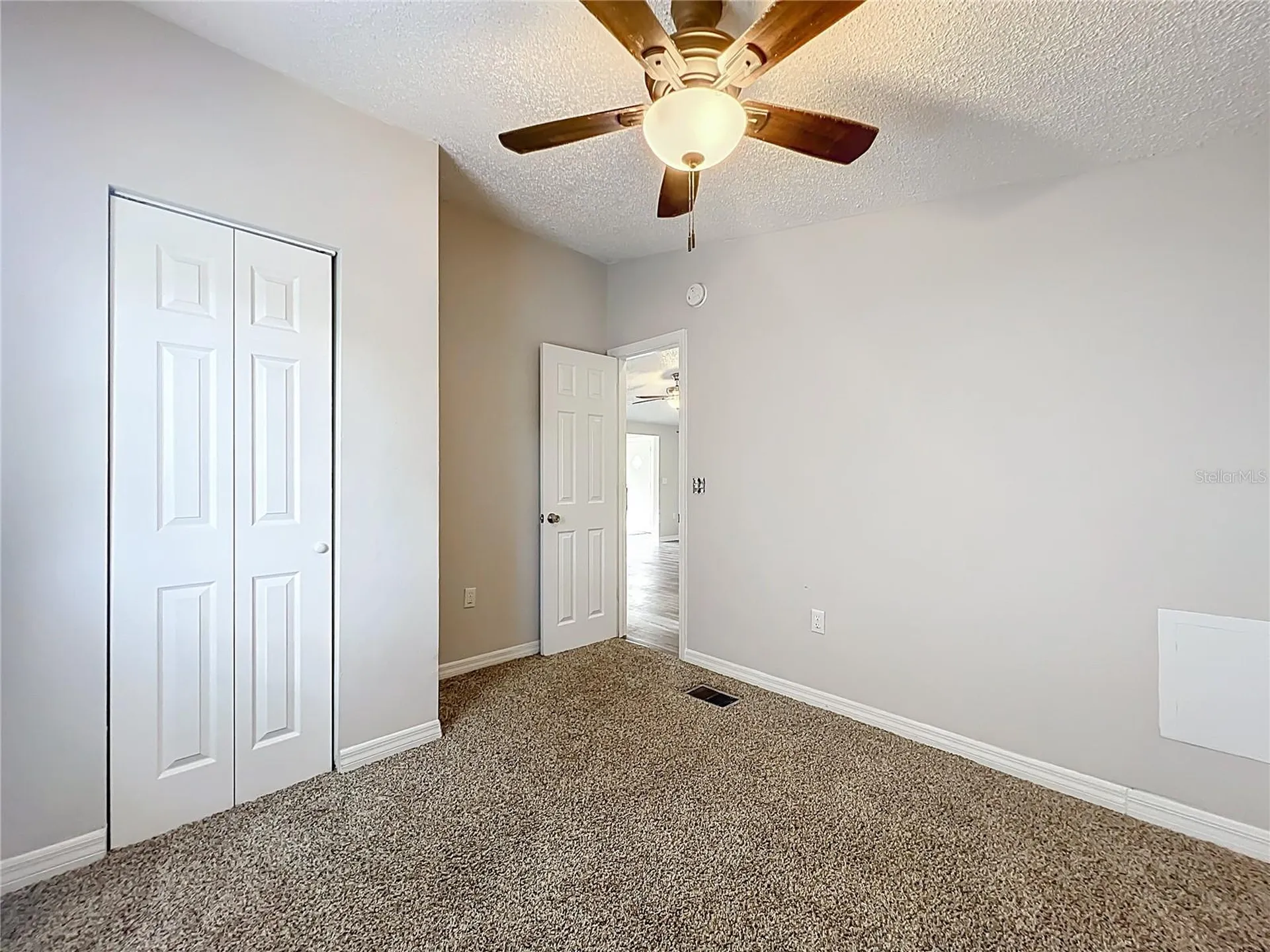 5268 Rock Dove Loop Lakeland FL 33810