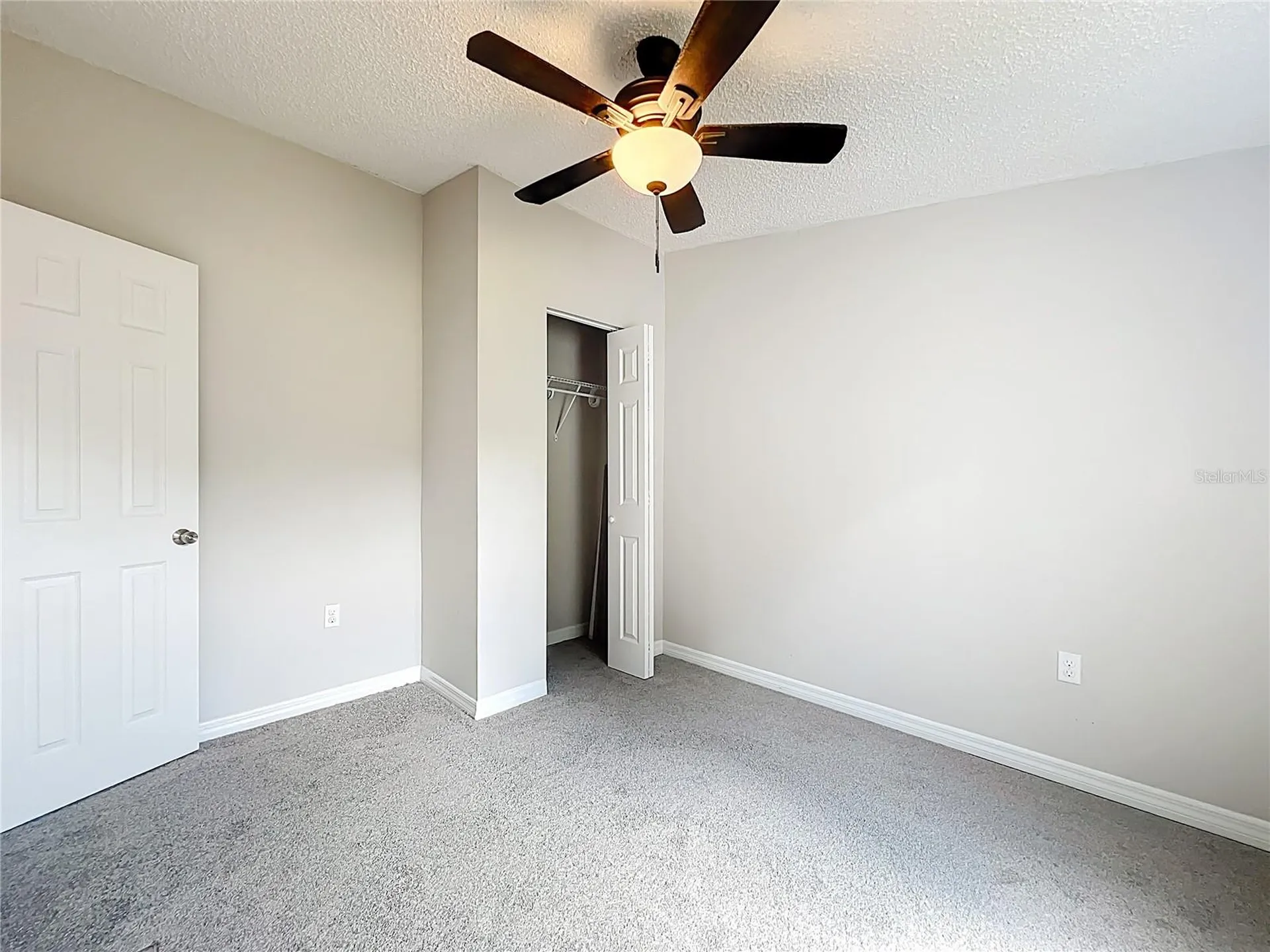 5268 Rock Dove Loop Lakeland FL 33810