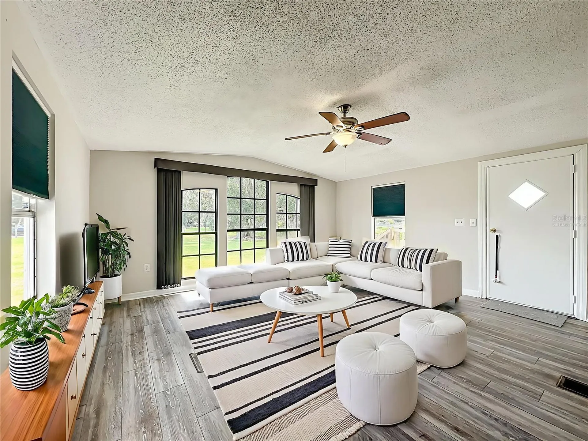 5268 Rock Dove Loop Lakeland FL 33810