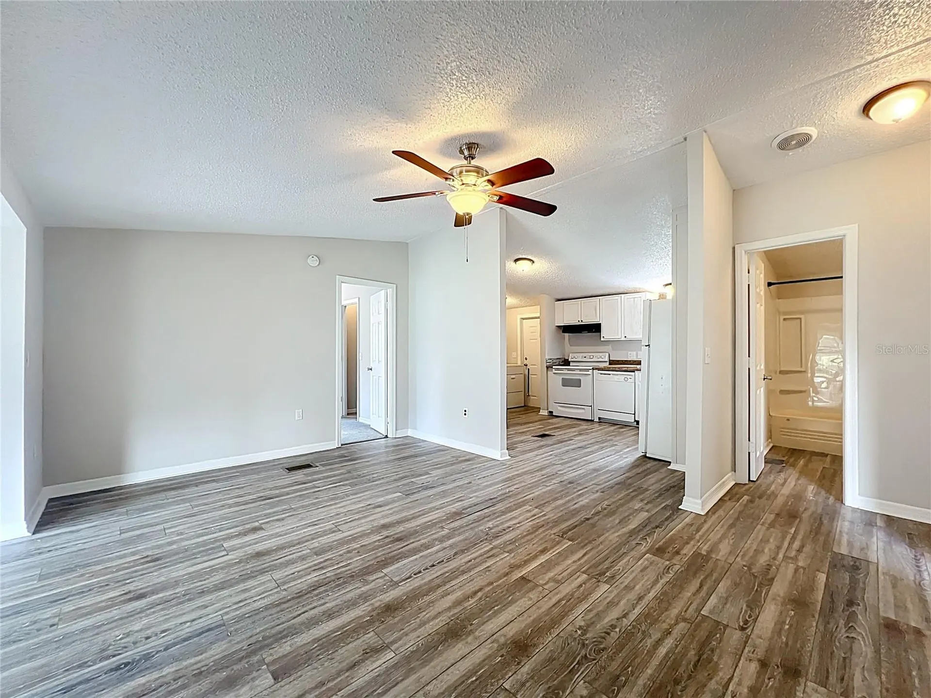 5268 Rock Dove Loop Lakeland FL 33810