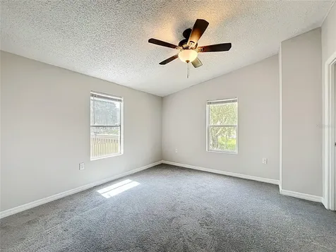 5268 Rock Dove Loop Lakeland FL 33810