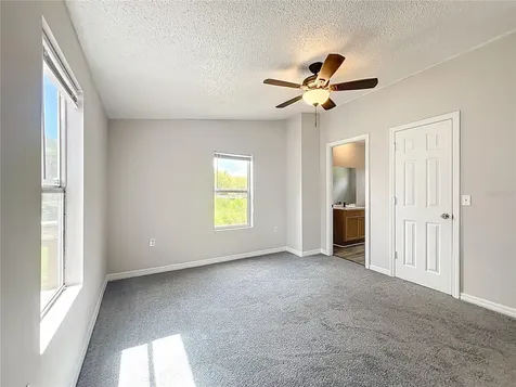 5268 Rock Dove Loop Lakeland FL 33810