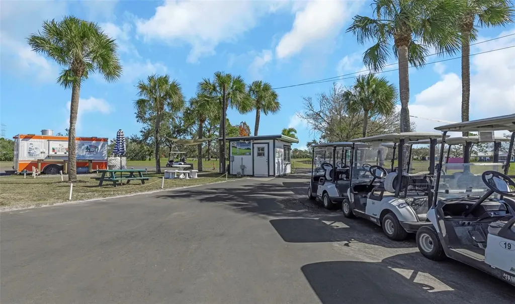 4488 100th Avenue N Pinellas Park FL 33782