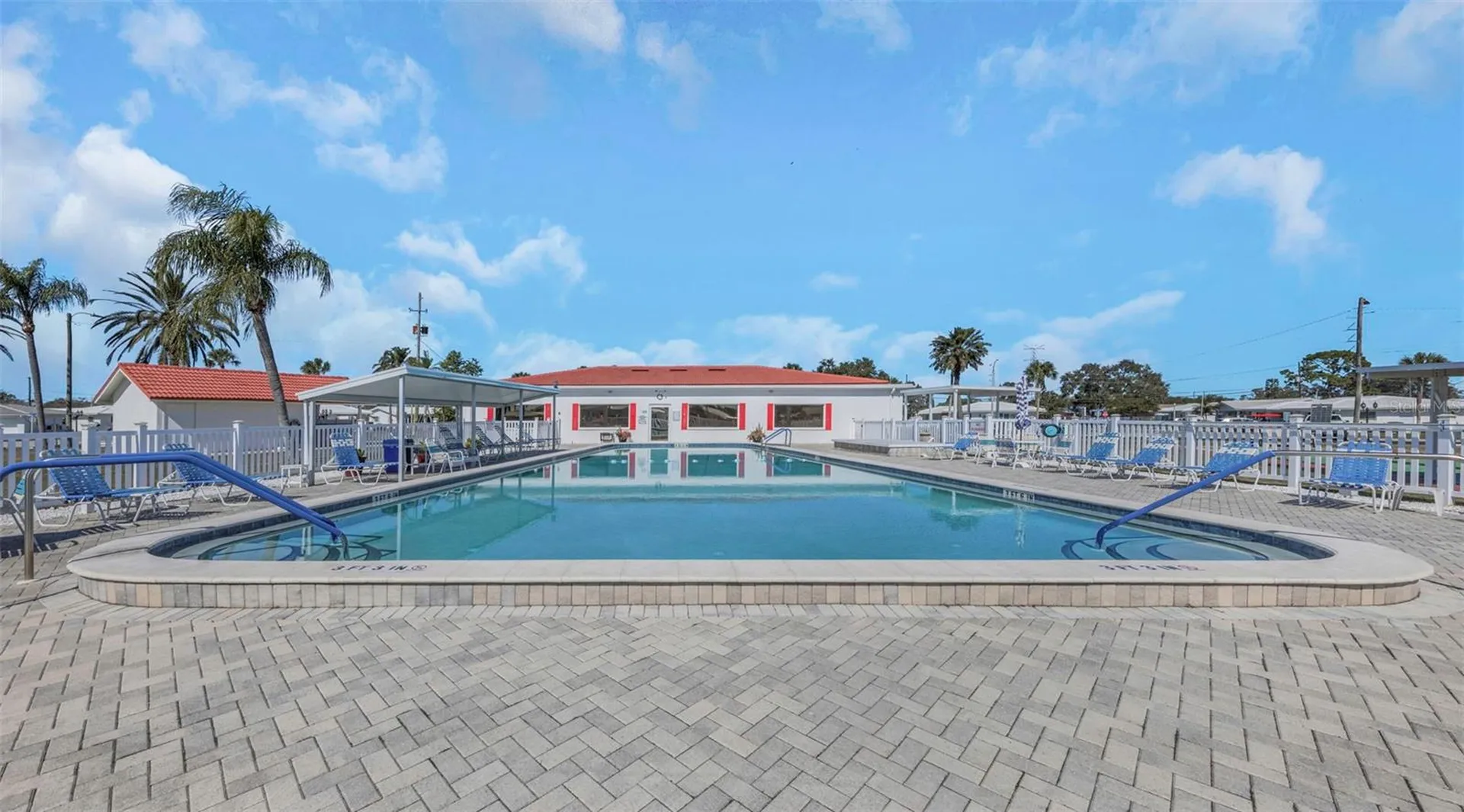 4488 100th Avenue N Pinellas Park FL 33782