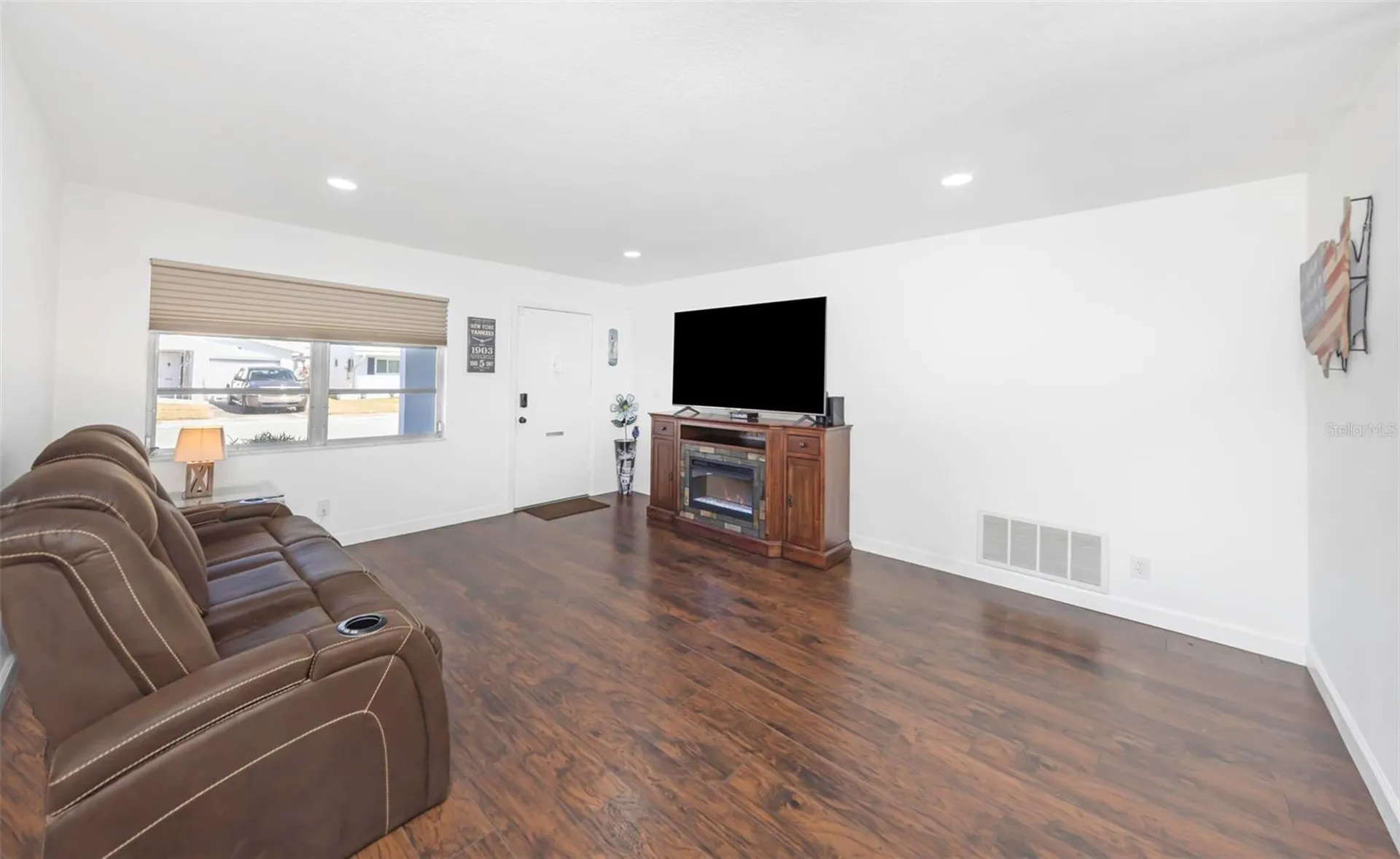 4488 100th Avenue N Pinellas Park FL 33782